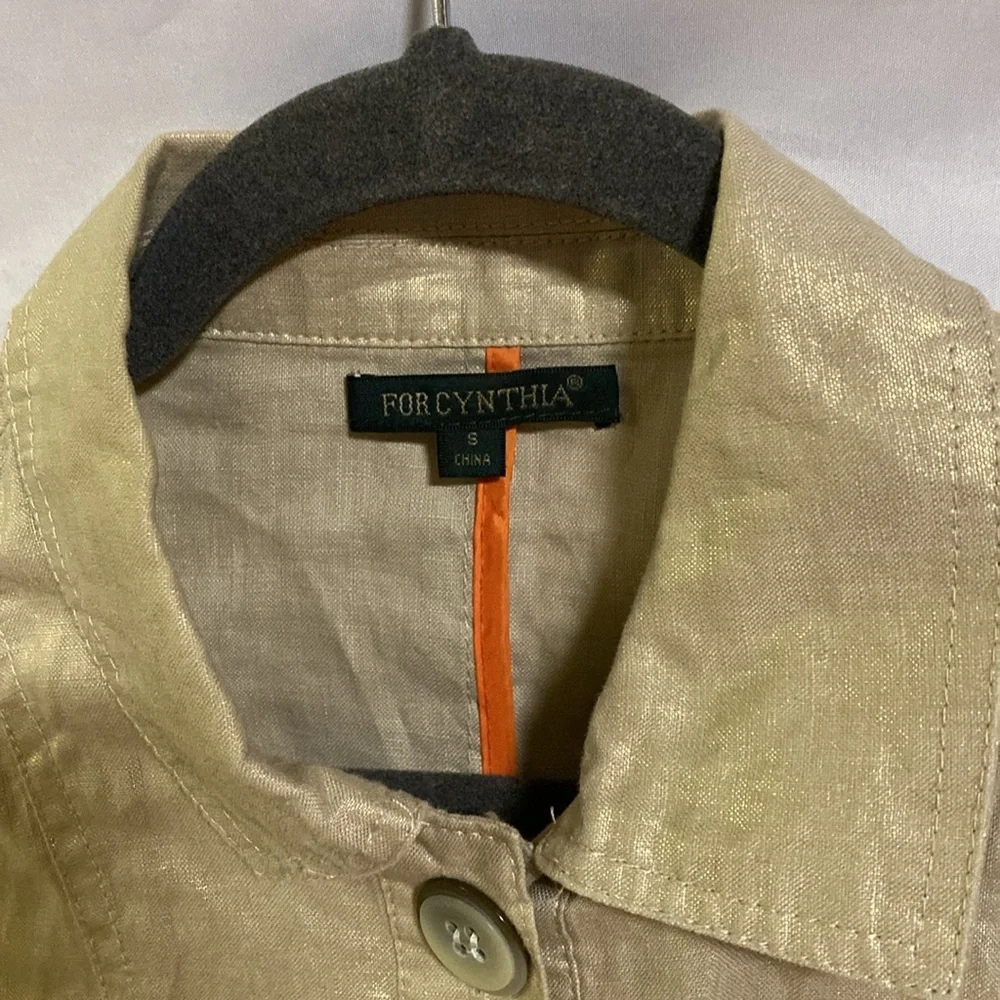 For Cynthia Small 100% Linen Jacket Small Button up Color is Tan
